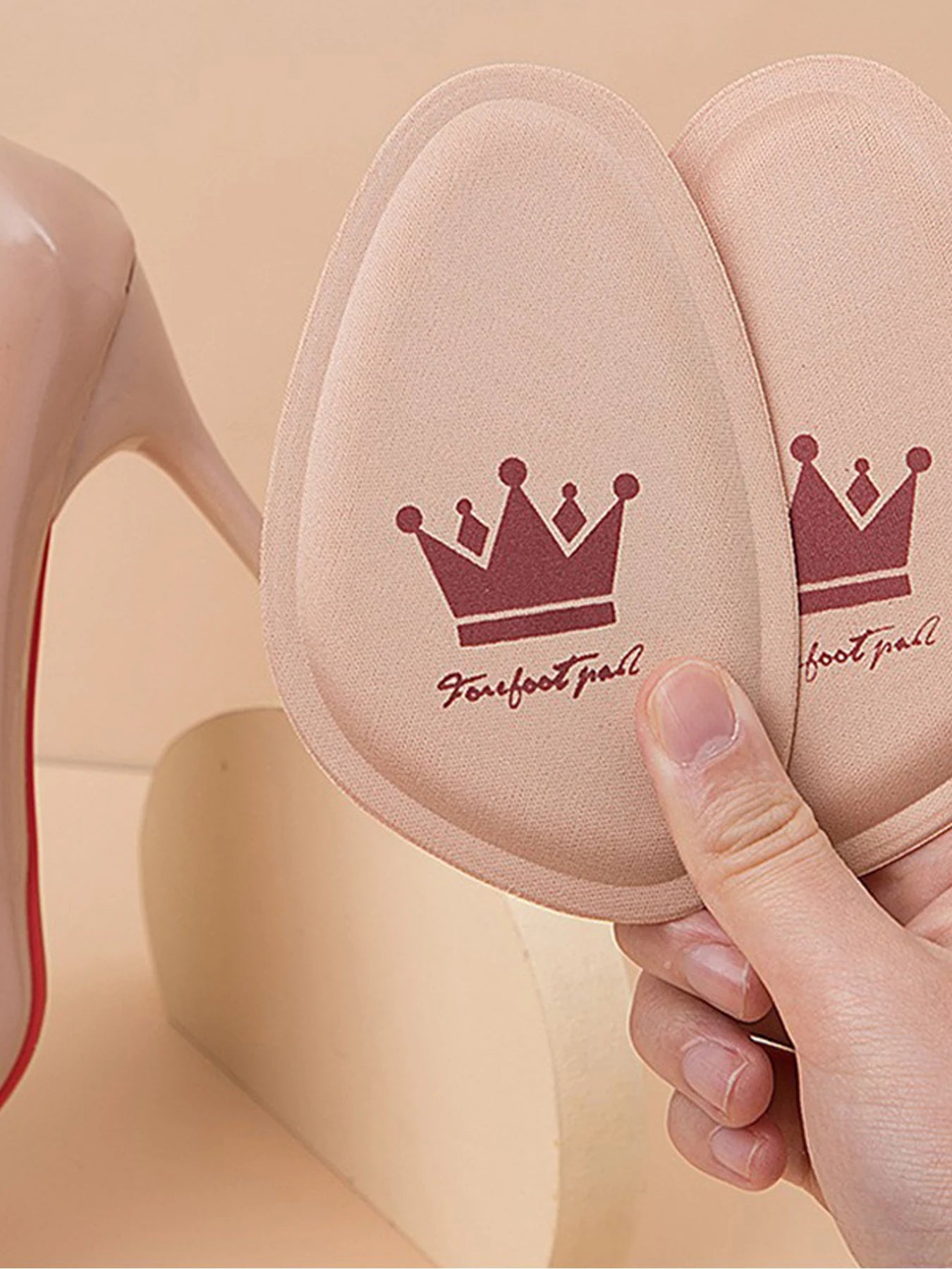 2pcs Letter Graphic Shoe Insoles, Fashion Apricot Insoles For Pumps - PCWLDASHRES