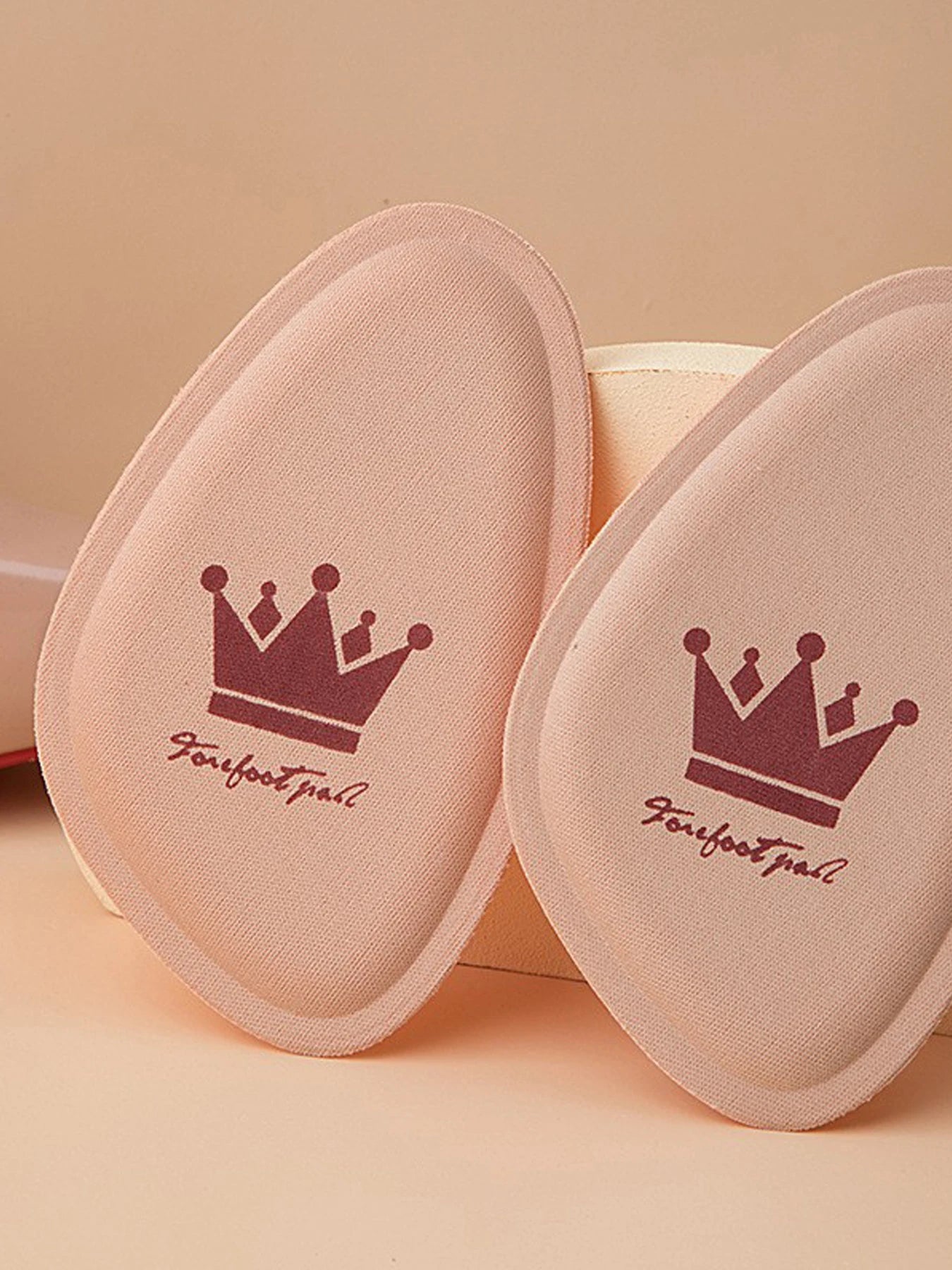 2pcs Letter Graphic Shoe Insoles, Fashion Apricot Insoles For Pumps - PCWLDASHRES