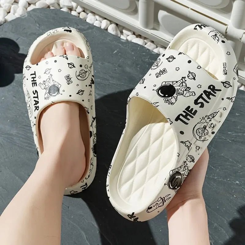 Cool Slippers For Men In Summer ,New Trendy Home, Soft Sole, Anti Slip EVA, Fashionable Couple, Wearing Slippers ForwomenZYT2311 - PCWLDASHRES