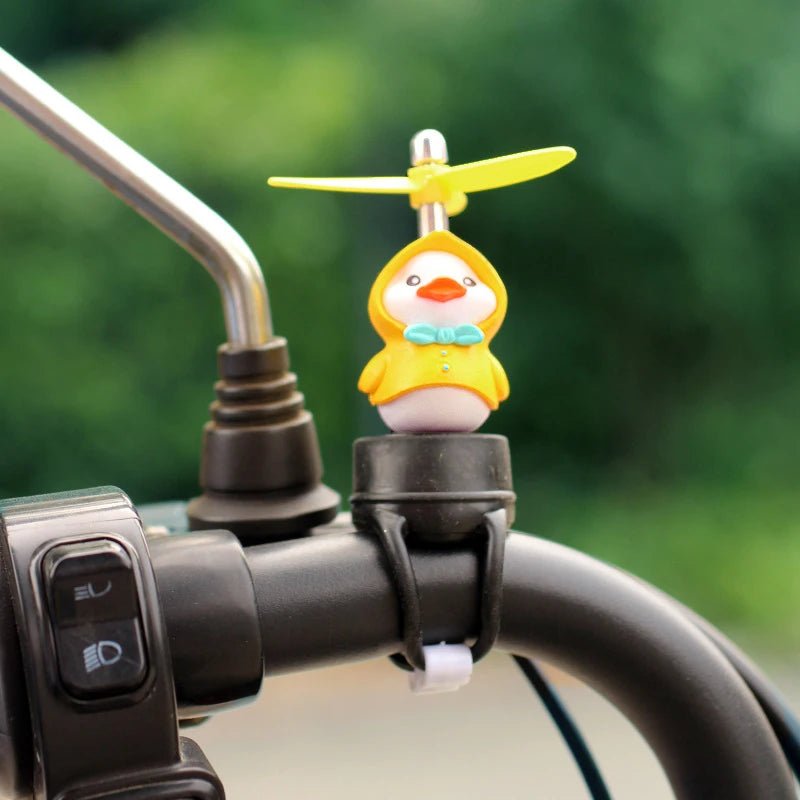 Cute Little Yellow Duck Motorcycle Riding Handlebar Decoration Toy With Propeller Bike Moto Driving Ornaments - PCWLDASHRES