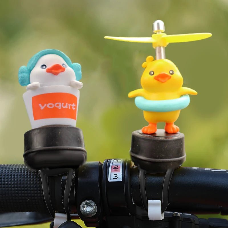 Cute Little Yellow Duck Motorcycle Riding Handlebar Decoration Toy With Propeller Bike Moto Driving Ornaments - PCWLDASHRES