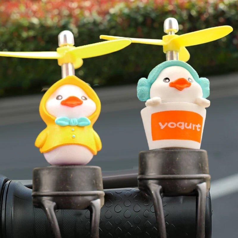Cute Little Yellow Duck Motorcycle Riding Handlebar Decoration Toy With Propeller Bike Moto Driving Ornaments - PCWLDASHRES
