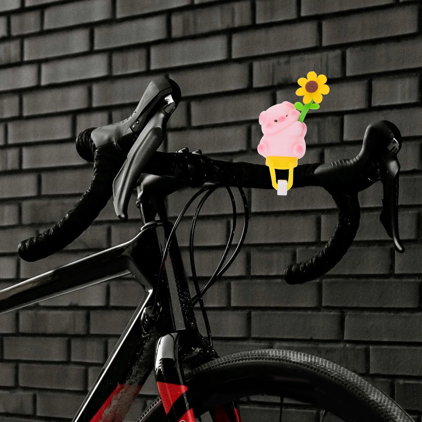 Cute Pig Decoration Motorcycle Ornament Pvc Resistant Fading Easy Install Adjustable Unique Charm Fun Bike Decor Adult - PCWLDASHRES