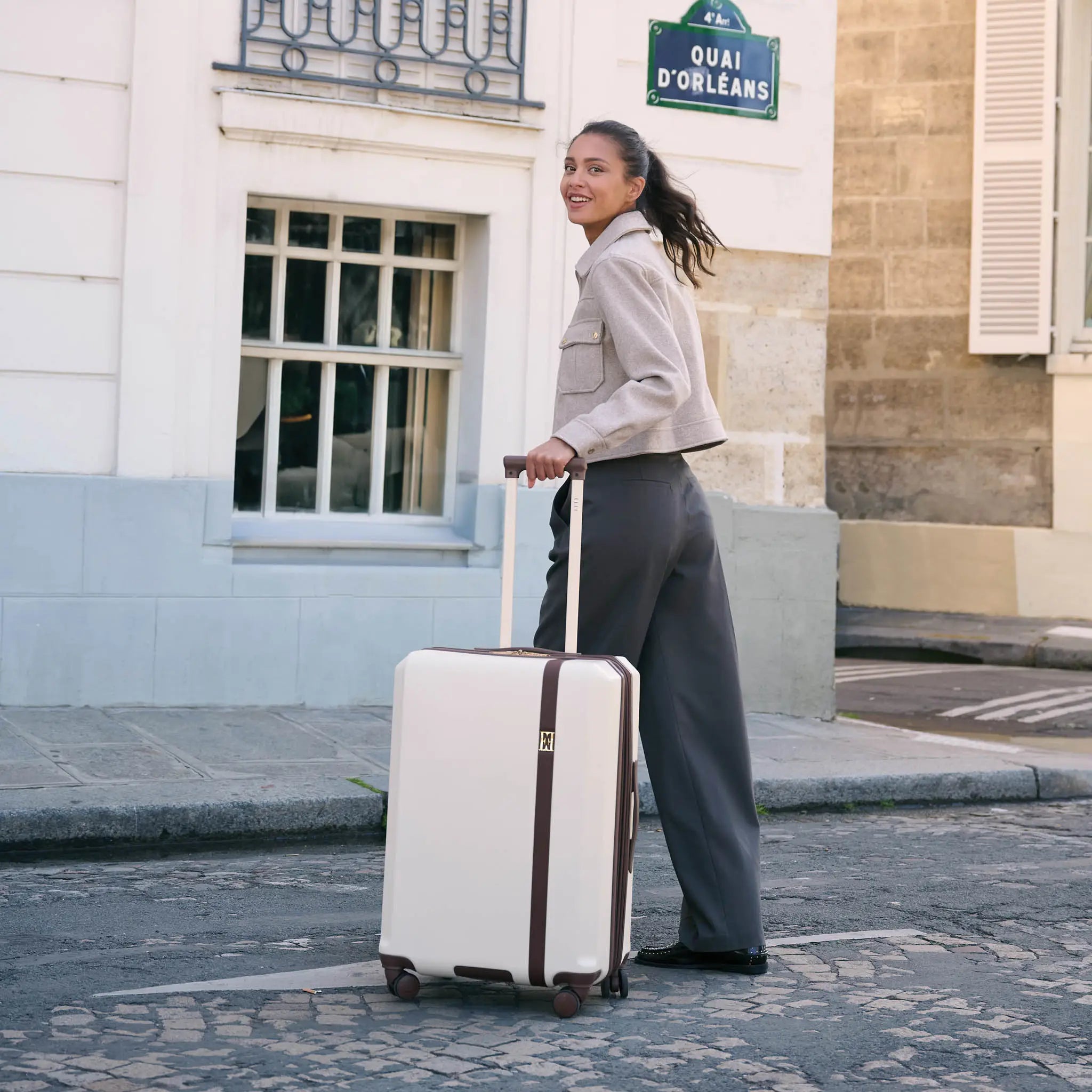 Luxe Journey 3 Piece Expandable Retro Luggage Set - PCWLDASHRES