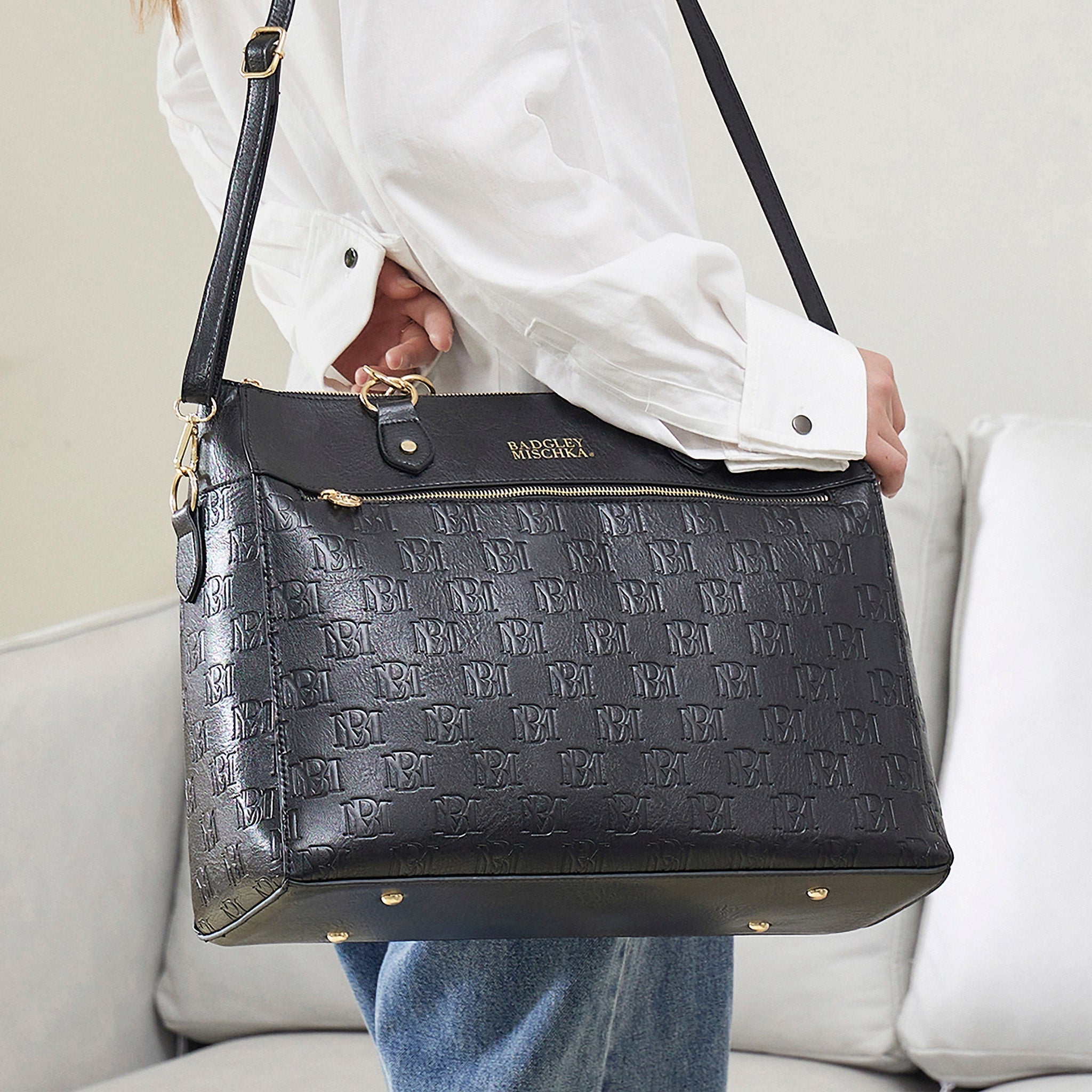 Madalyn Rustic Vegan Leather Weekender Tote Bag - PCWLDASHRES