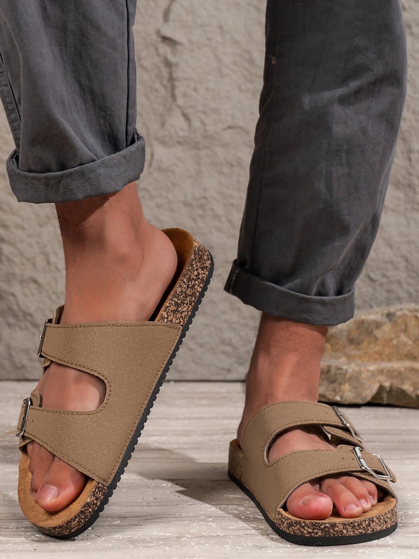 Men's Fashionable Slippers for Home and Outdoor Waterproof Non - Slip Slip - On Fashionable Versatile Slippers - PCWLDASHRES