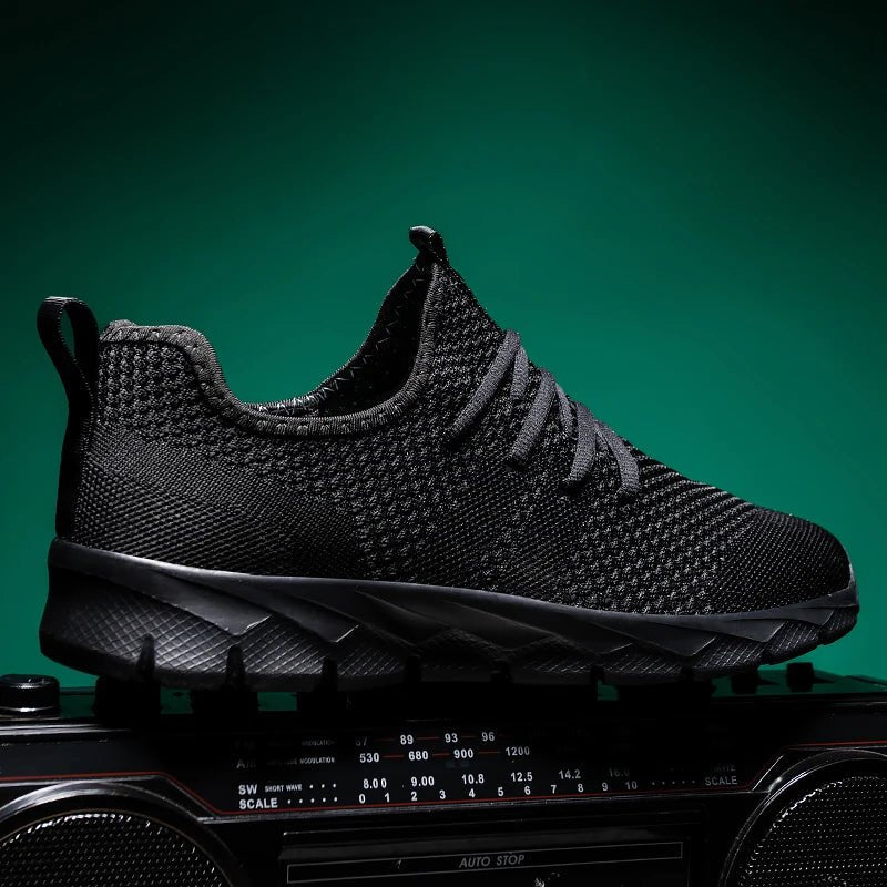Men's shoes Four Seasons new plus size Flying weaving Lightweight Breathable Casual Sports Shoes Soft Sole Outdoor Running Shoes - PCWLDASHRES
