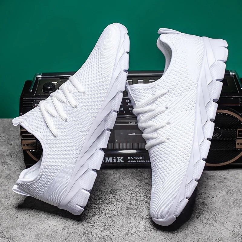 Men's shoes Four Seasons new plus size Flying weaving Lightweight Breathable Casual Sports Shoes Soft Sole Outdoor Running Shoes - PCWLDASHRES